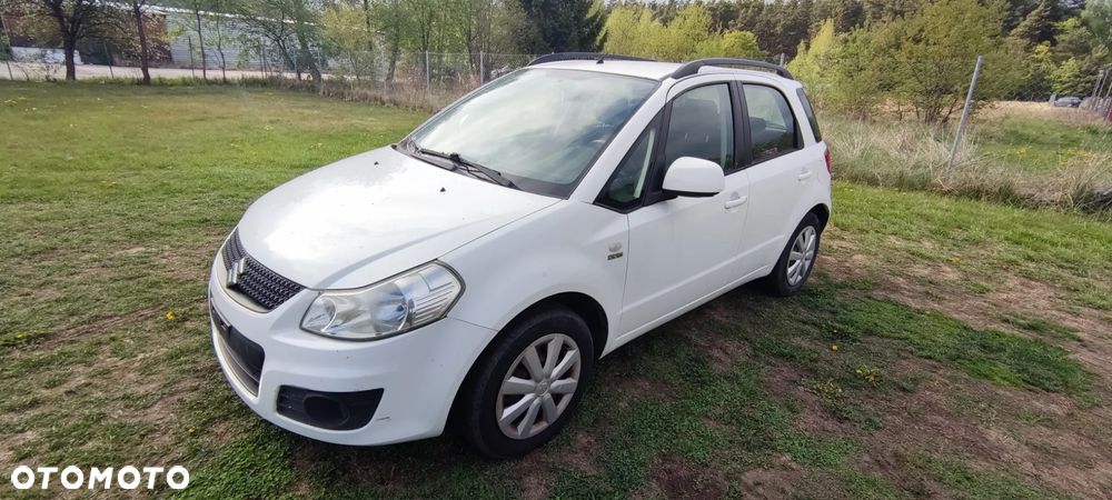 Suzuki SX4 1.6 DDiS Comfort - 1