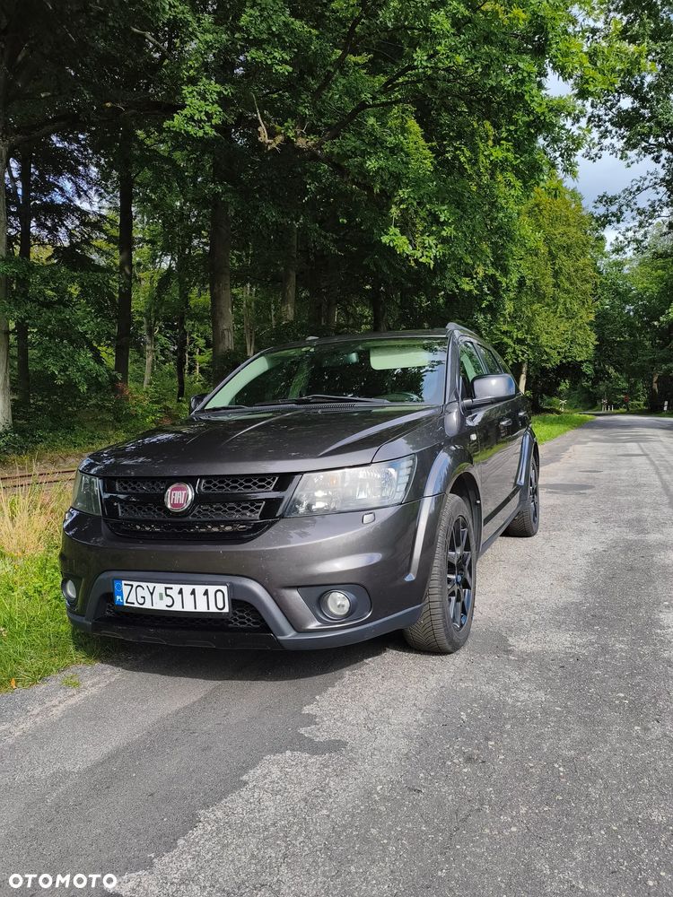 Fiat Freemont 2.0 Multijet Black Code AWD - 1