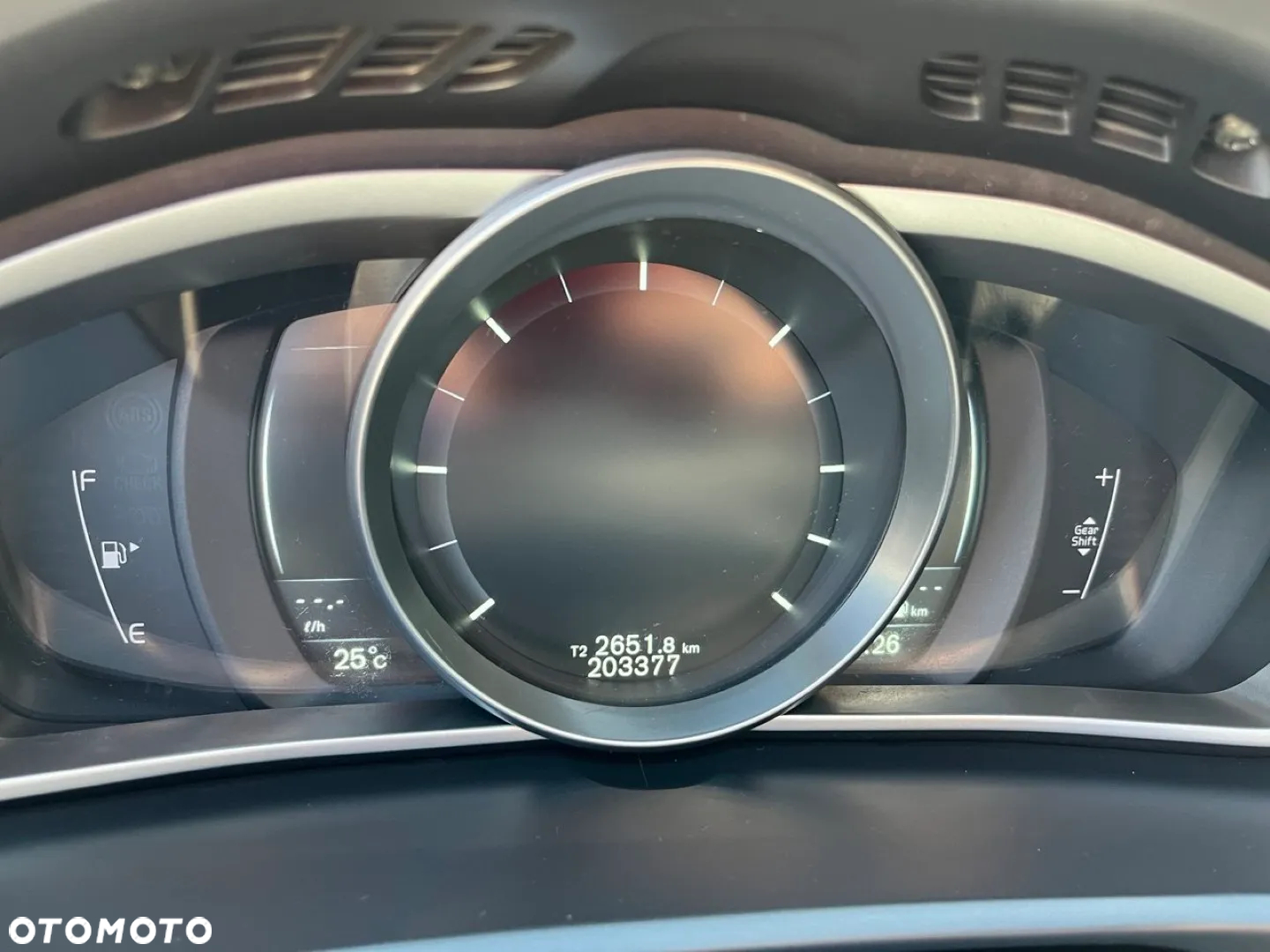 Volvo V40 D4 RDesign - 6
