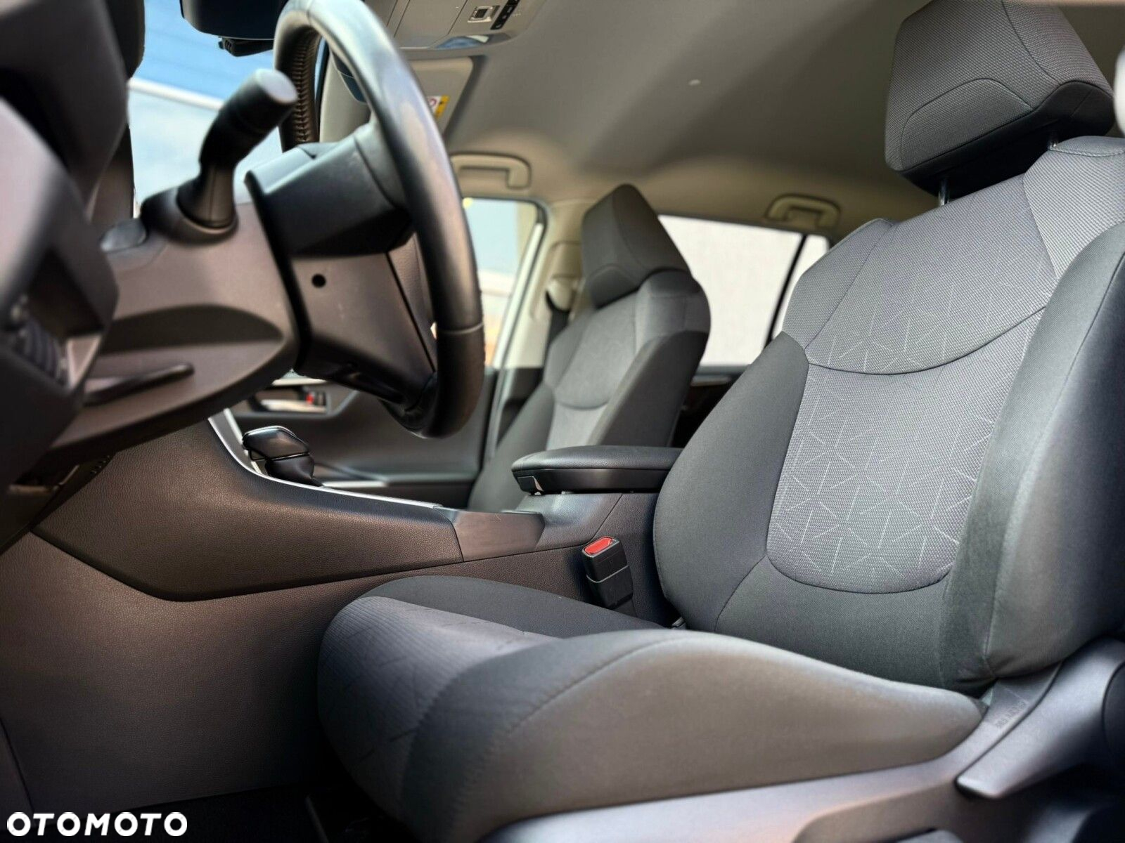 Toyota RAV4 2.0 Comfort 4x2 MS - 9