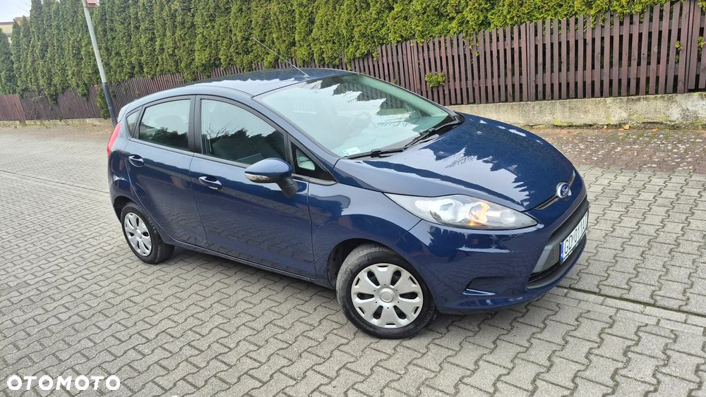 Ford Fiesta 1.25 Trend - 13