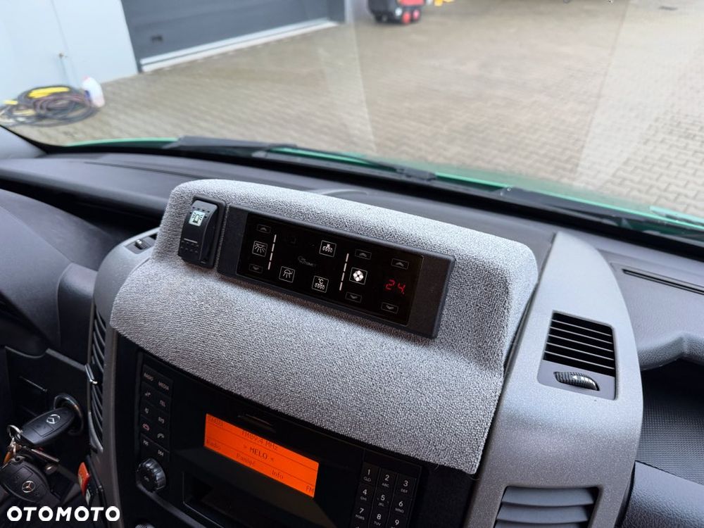 Mercedes-Benz Sprinter 516 Nr. Oferty: 20 - 14
