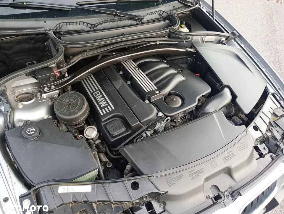 BMW X3 2.0i - 5