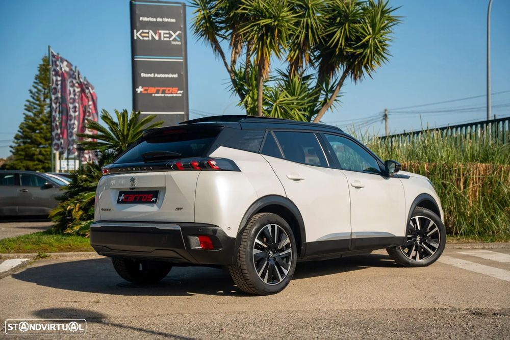 Peugeot e-2008 50 kWh GT - 10