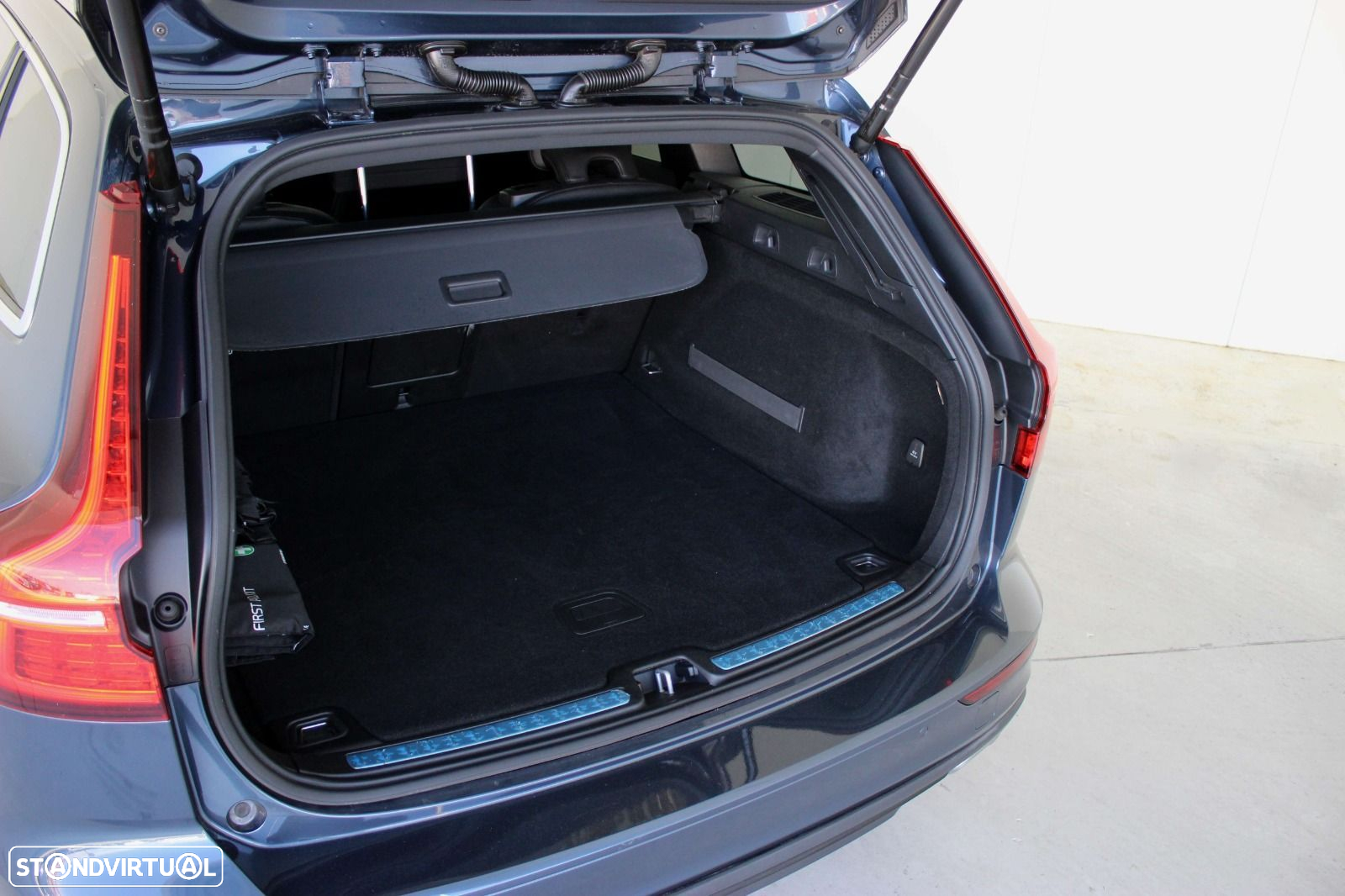 Volvo V60 2.0 D4 Momentum Plus Geartronic - 10