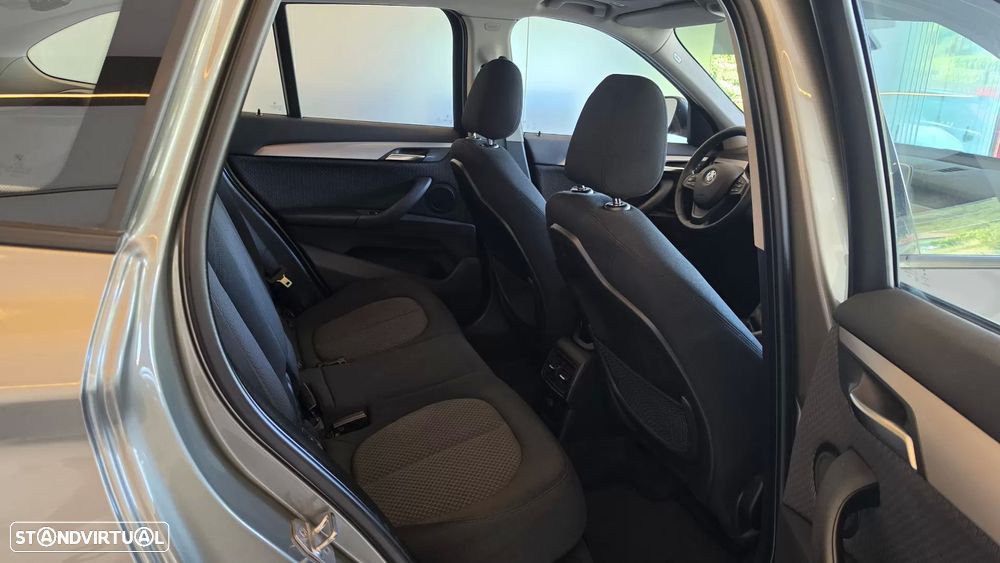 BMW X1 18 d sDrive Auto - 49
