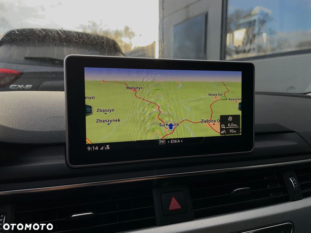 Audi A4 Avant 2.0 TDI ultra S tronic sport - 28