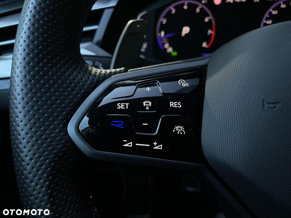 Volkswagen Arteon 2.0 TSI 4Motion R DSG - 29