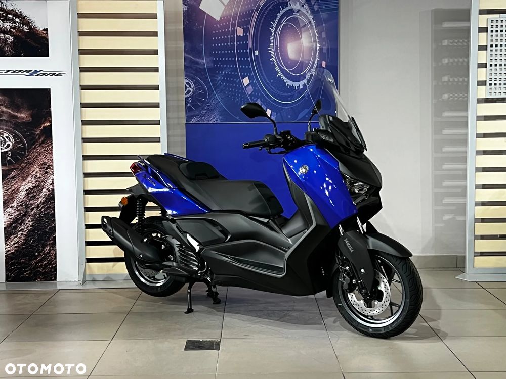 Yamaha X-max - 10