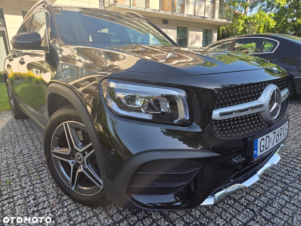 Mercedes-Benz GLB 250 4-Matic AMG Line 8G-DCT - 13