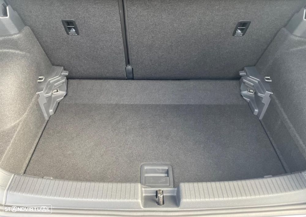 VW T-Cross 1.0 TSI Urban DSG - 15