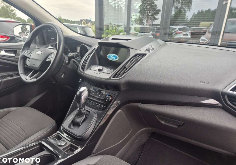Ford Kuga - 18