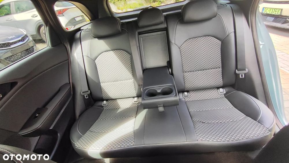 Kia Ceed 1.5 T-GDI Tribute - 23