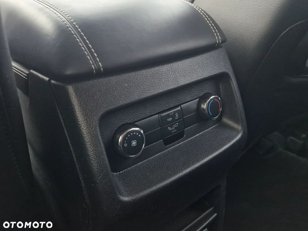 Ford Galaxy 2.0 EcoBlue V-Line - 33