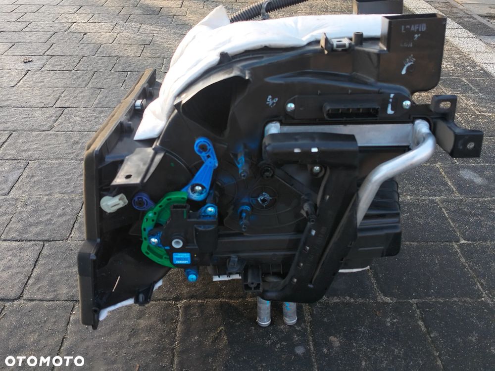 NAGRZEWNICA KIA CEE'D CEED 2 II LIFT KLIMA DWUSTREFOWA - 5