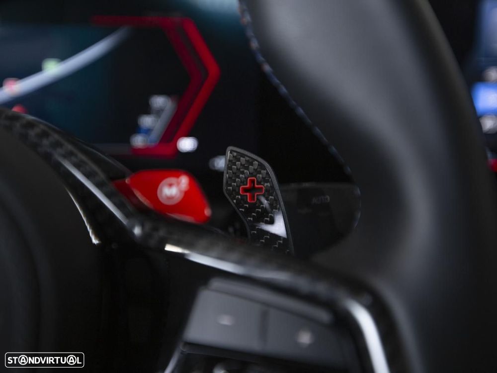 BMW M4 Competition xDrive - 21