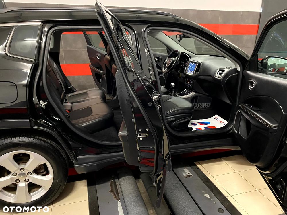 Jeep Compass 1.4 MultiAir Business Line - 22