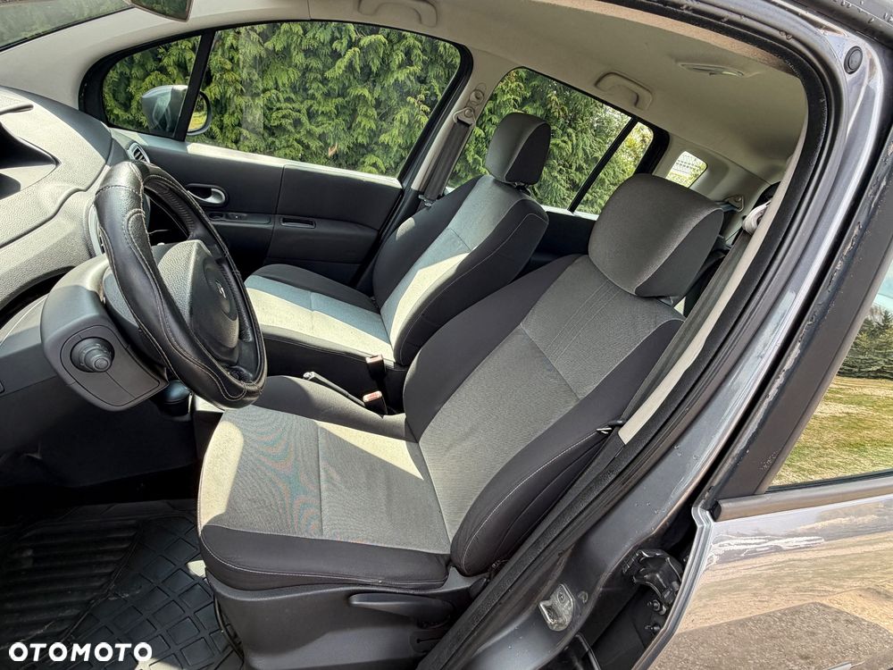 Renault Modus 1.2 16V Dynamique - 10