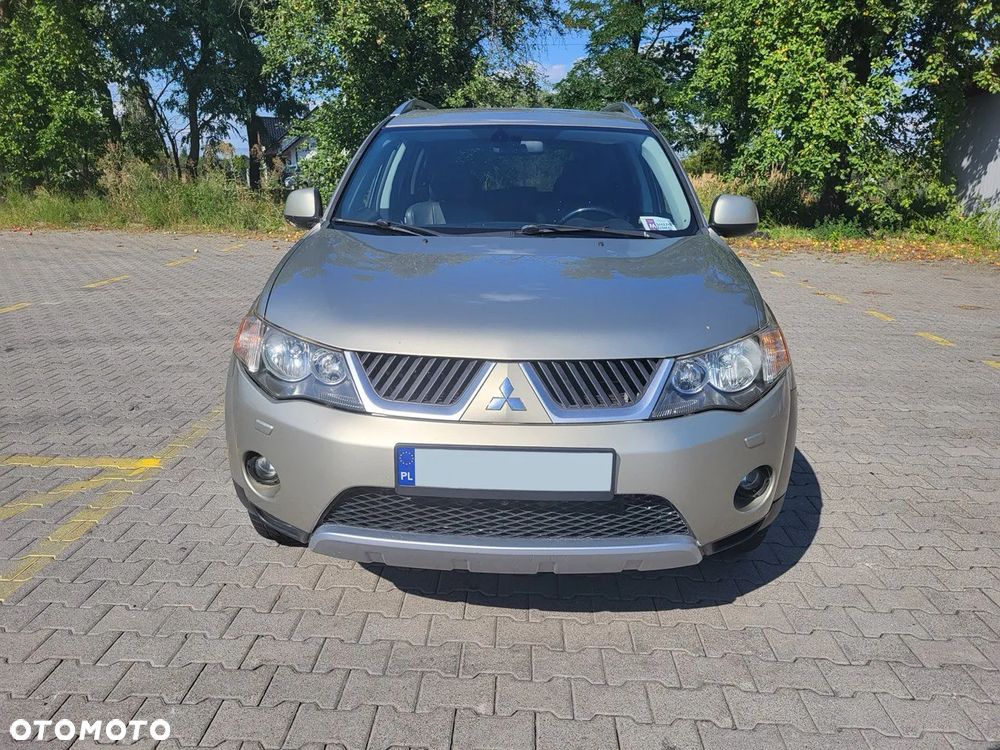 Mitsubishi Outlander 2.4 Instyle CVT - 1