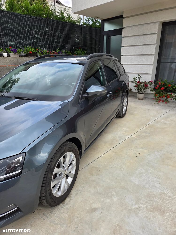 Skoda Octavia 2.0 TDI DSG Style - 16
