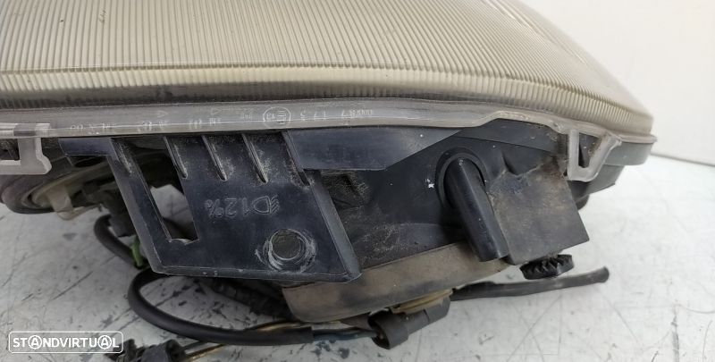 Farol Direito Renault Clio Ii (Bb_, Cb_) - 4