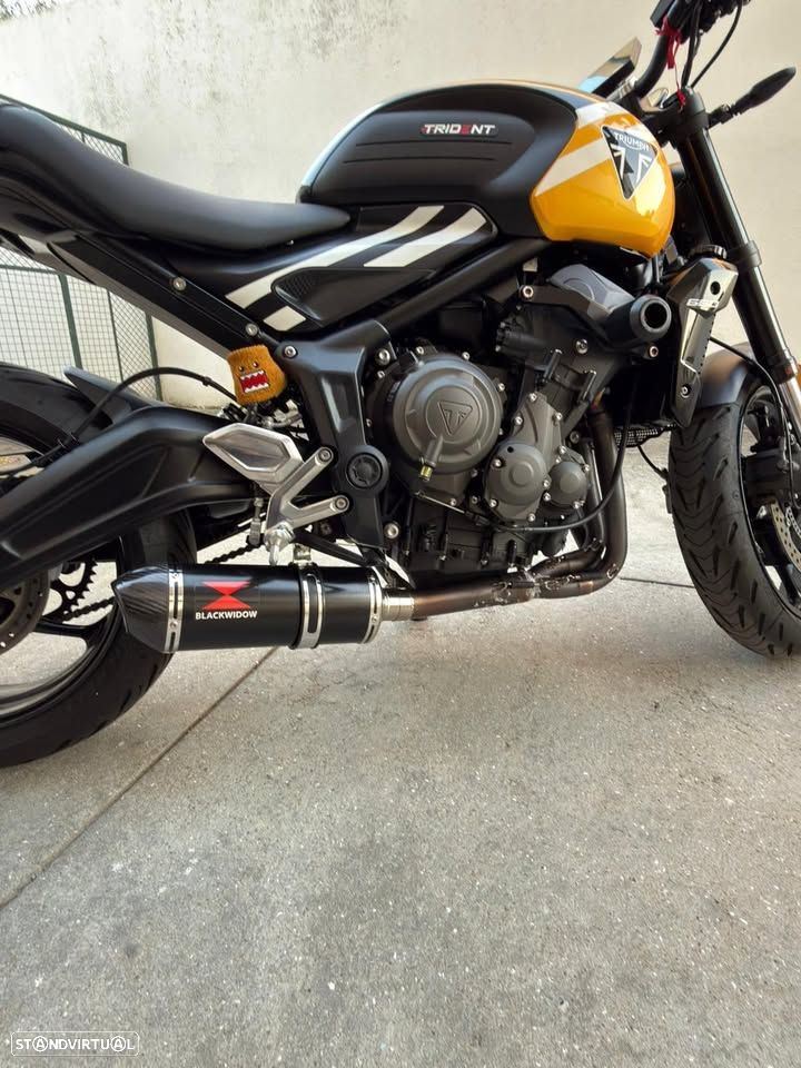 Triumph Trident 660 - 9