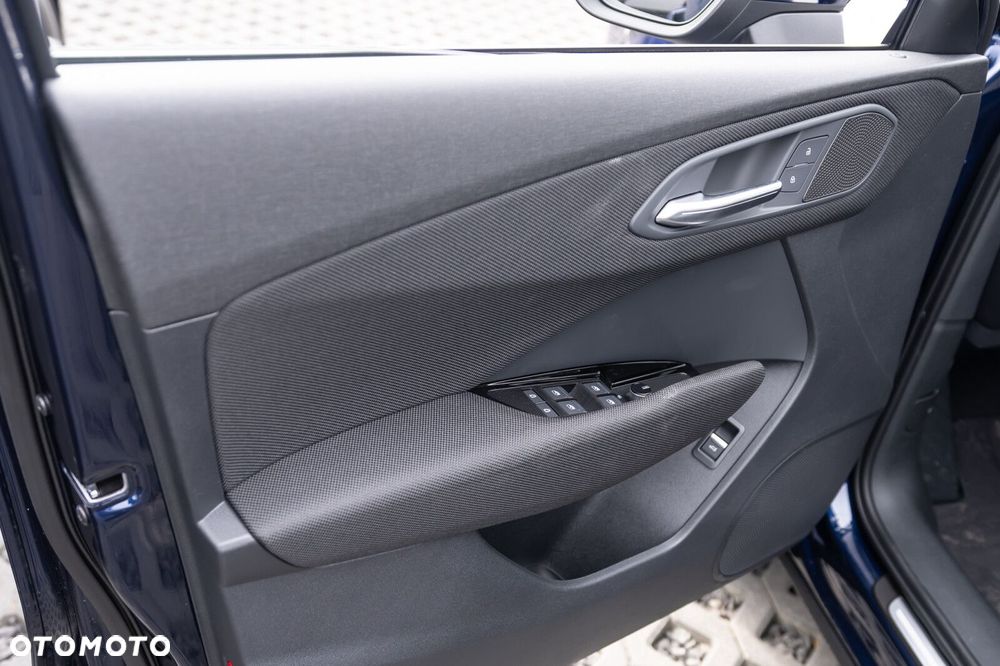 Audi Q3 Sportback - 14