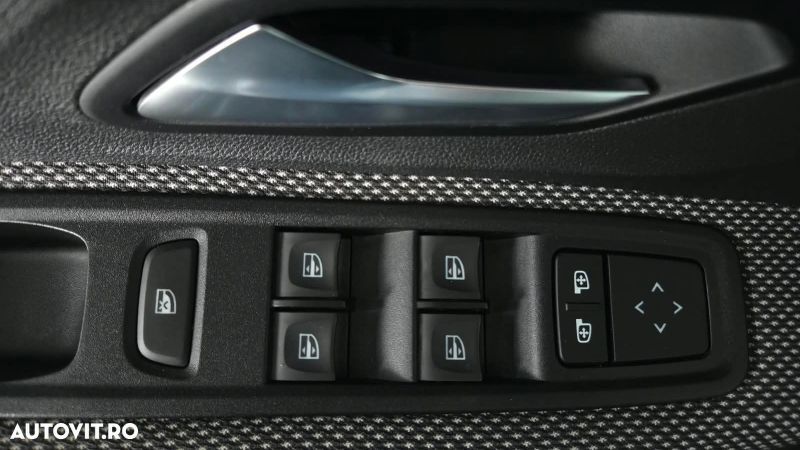 Dacia Logan TCe 90 MT6 Comfort - 23