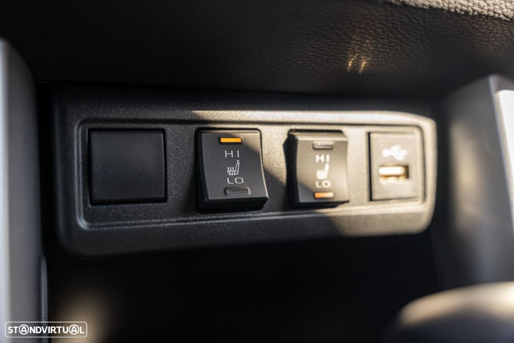 Toyota Corolla Cross 1.8 Hybrid Luxury - 27