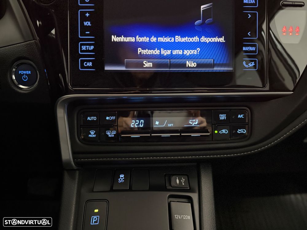 Toyota Auris 1.8 HSD Active - 12