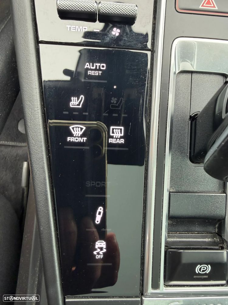 Porsche Cayenne Coupé E-Hybrid Tiptronic S Platinum Edition - 11