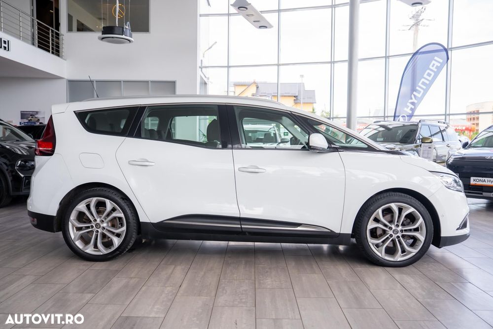 Renault Scenic ENERGY dCi 110 EDC EXPERIENCE - 9