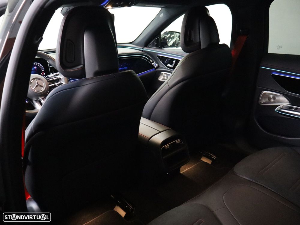 Mercedes-Benz E 53 AMG Hybrid 4Matic+ - 34