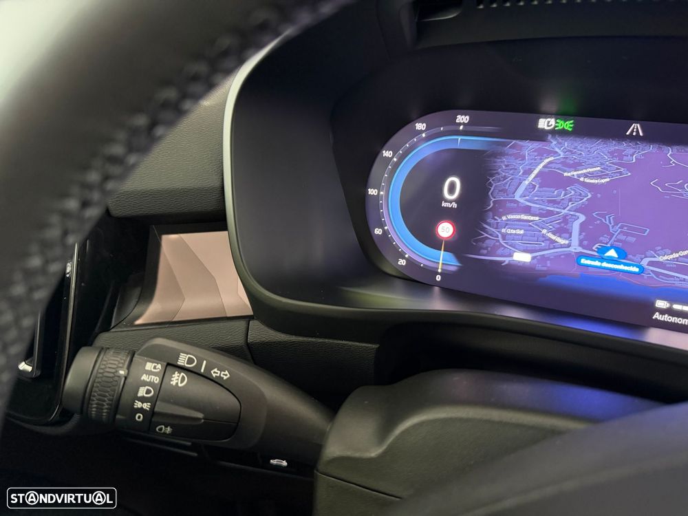 Volvo C40 Recharge Single Motor Plus - 15