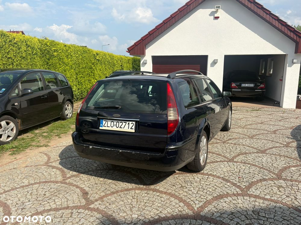Ford Mondeo 2.0 TDCI Ambiente - 9