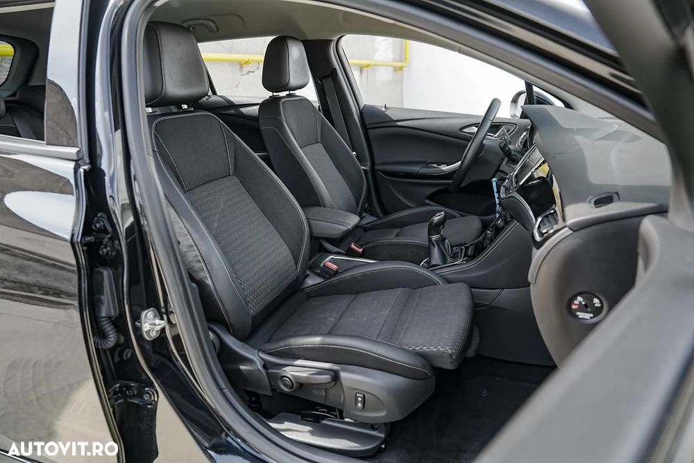 Opel Astra 1.6 CDTI ECOTEC ECOFlex Start/Stop Cosmo - 6
