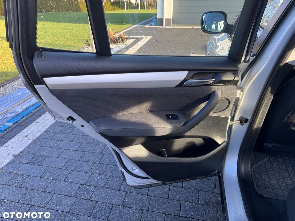 BMW X3 xDrive20d - 25