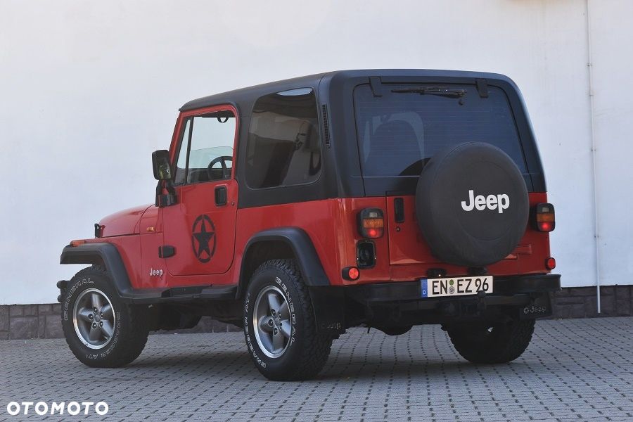 Jeep Wrangler 2.5 Sport - 10