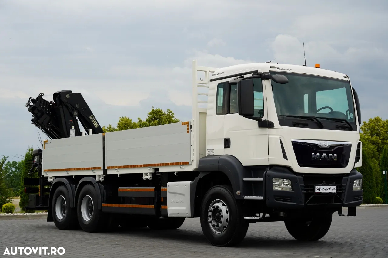 MAN TGS 26.360 / 6X4 / BOTTOM 6.5 M + HDS HIAB 211 EP-5 / CAPACITATE MAXIMĂ DE RIDICARE: 6 900 KG / RADIOCOMANDĂ / ROTARE / MANUALĂ / EURO 6 - 8