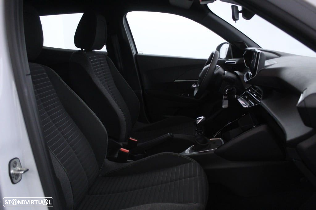 Peugeot 2008 1.2 PureTech Active - 14