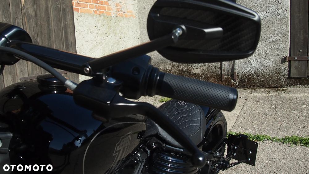 Harley-Davidson Softail Street Bob - 8