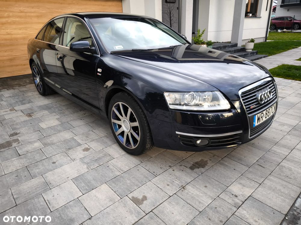 Audi A6 Limousine 2.4 - 25