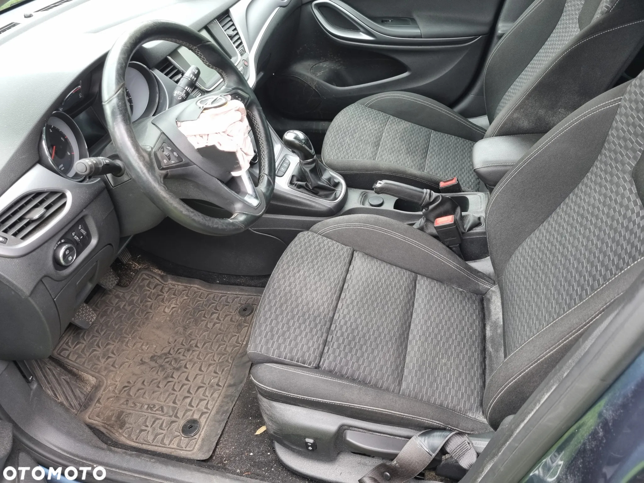 Opel Astra 1.6 D Start/Stop Sports Tourer ON - 6