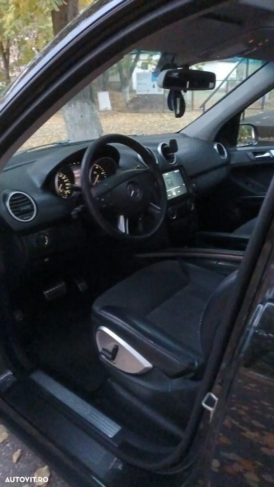Mercedes-Benz ML - 6