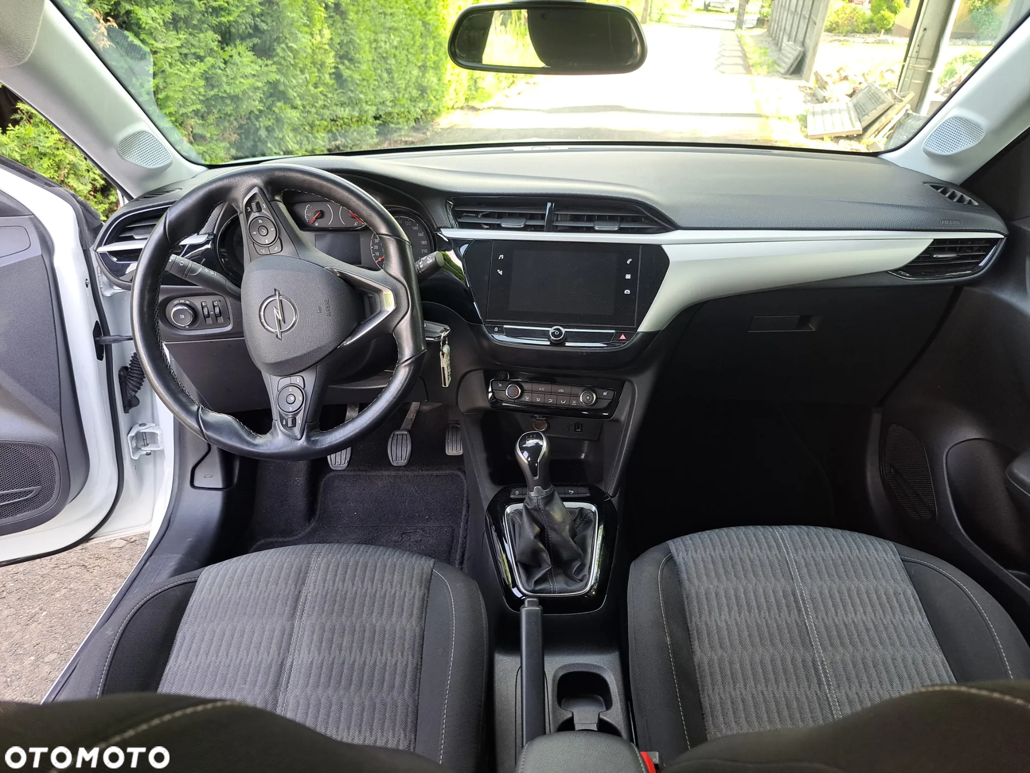 Opel Corsa 1.2 Edition S&S - 11