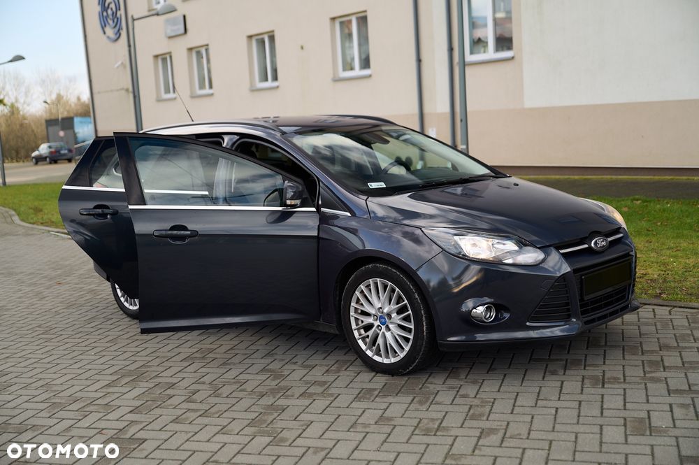 Ford Focus 1.6 EcoBoost Edition - 17