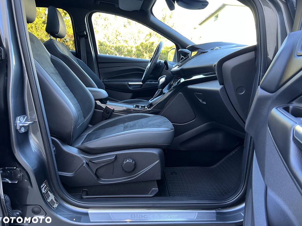 Ford Kuga 1.5 EcoBoost 4x4 ST-Line - 30