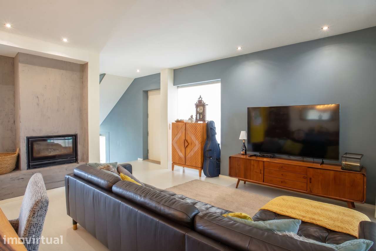 Moradia Triplex V3 em Serzedo Vila Nova de Gaia-SD/04664/MH - Grande imagem: 4/39