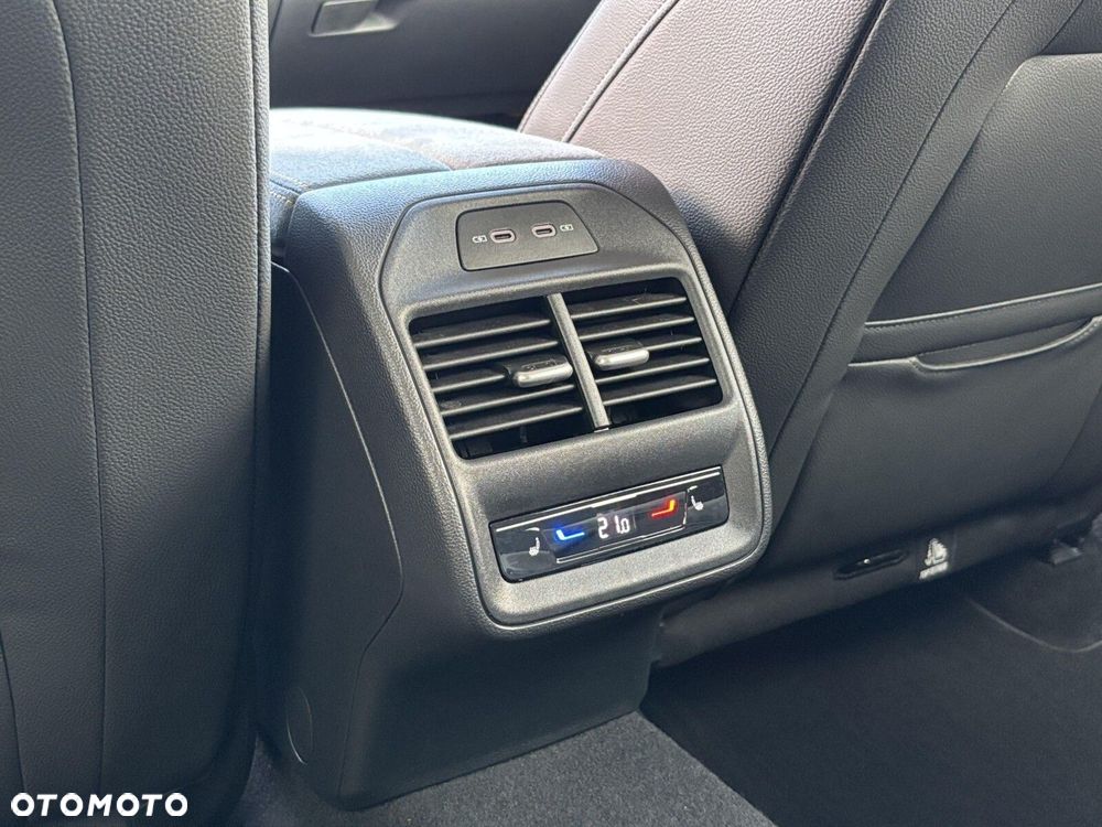 Skoda Superb 1.5 TSI mHEV Selection DSG - 20