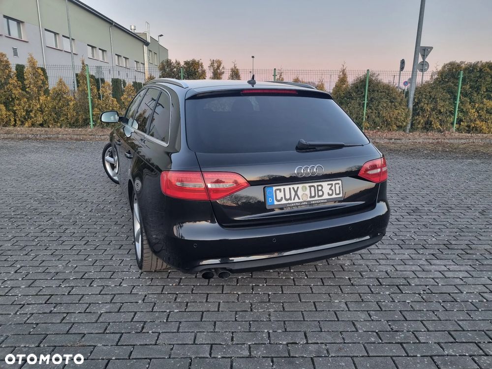 Audi A4 Avant 2.0 TDI DPF S line Sportpaket - 16